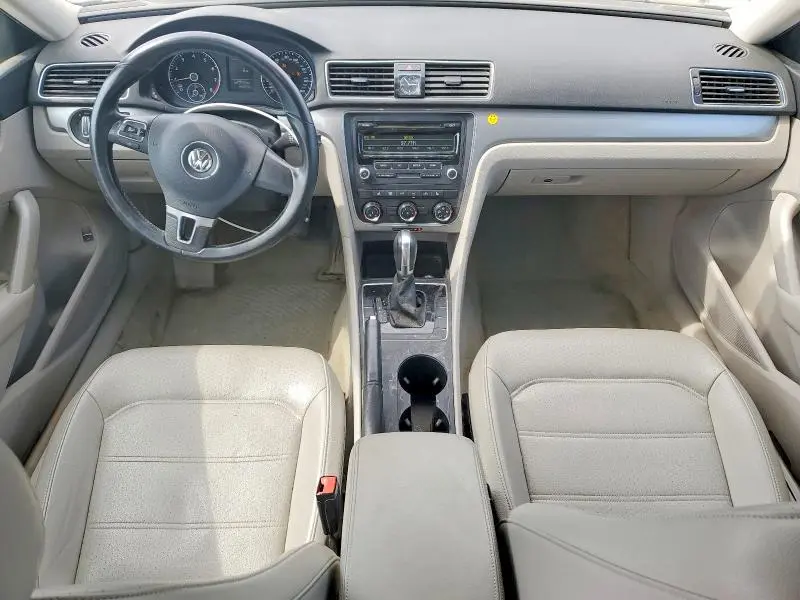2014 VOLKSWAGEN PASSAT S  
