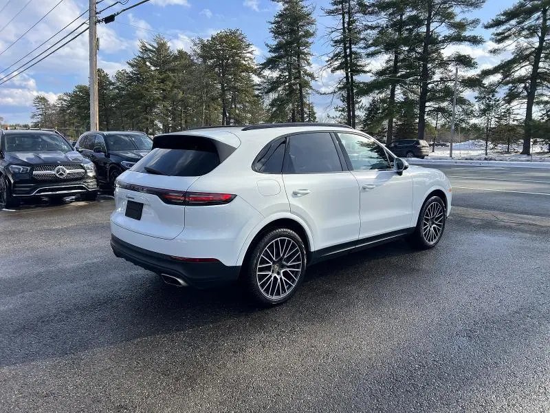 2019 PORSCHE CAYENNE   