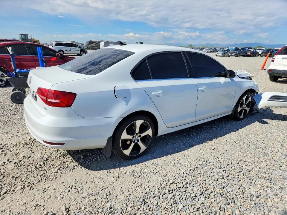 2015 VOLKSWAGEN JETTA TDI  