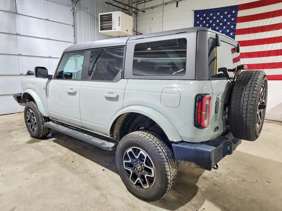 2023 FORD BRONCO BASE  