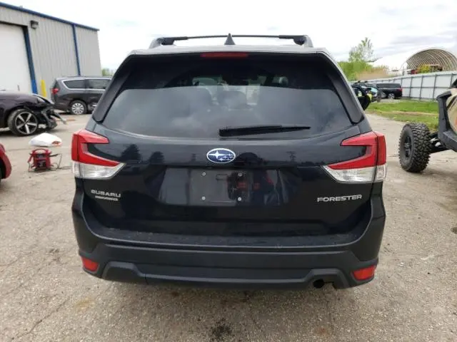 2019 SUBARU FORESTER PREMIUM  
