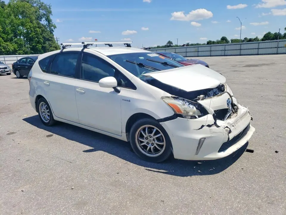 2012 TOYOTA PRIUS V TWO  