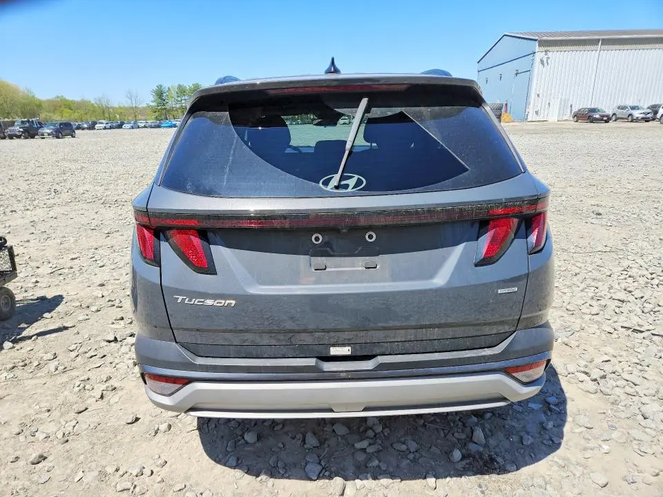 2025 HYUNDAI TUCSON SEL  
