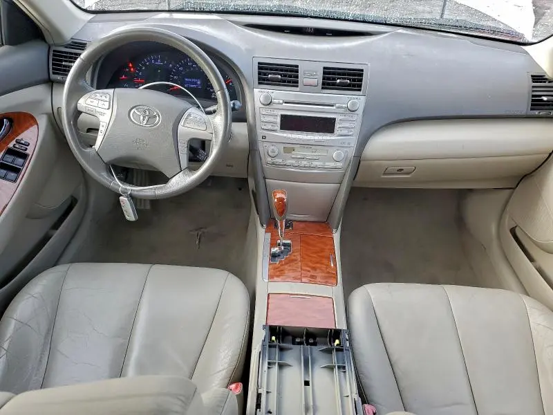 2010 TOYOTA CAMRY BASE  
