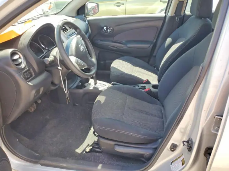 2015 NISSAN VERSA 1.6 SV  
