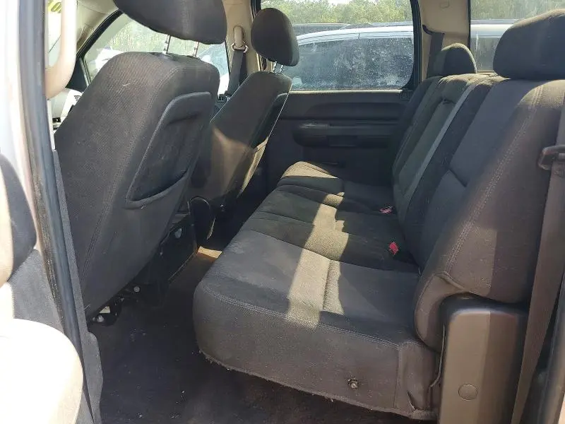 2010 CHEVROLET SILVERADO C1500 LT  
