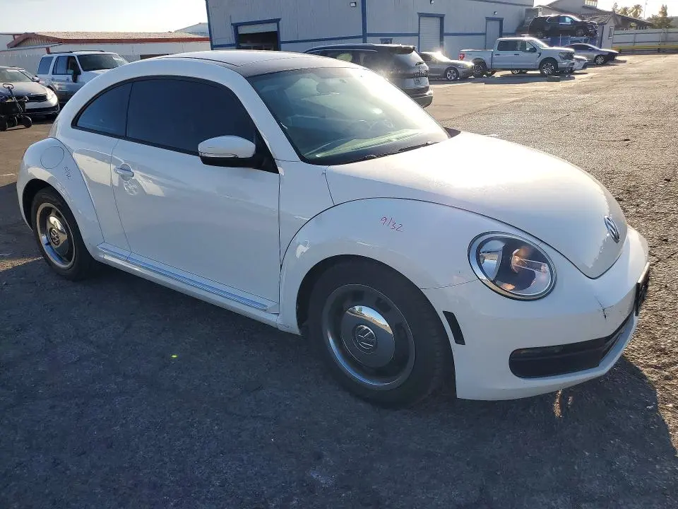 2012 VOLKSWAGEN BEETLE   