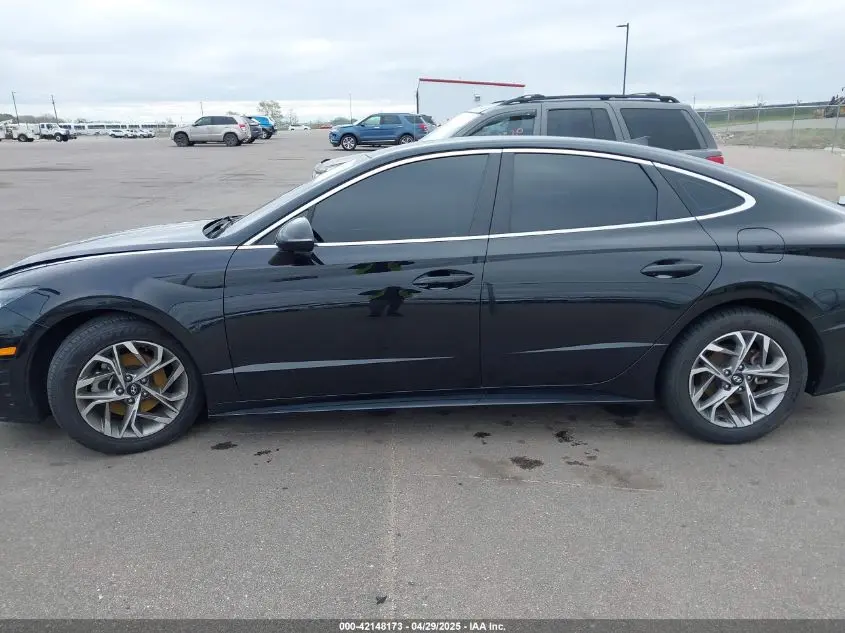 2022 HYUNDAI SONATA SEL