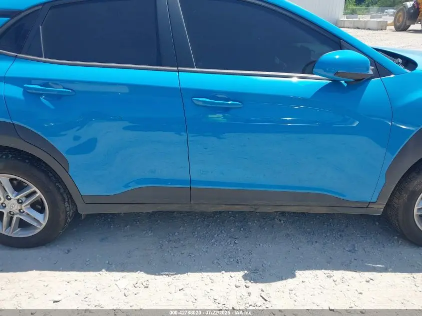 2022 HYUNDAI KONA SE