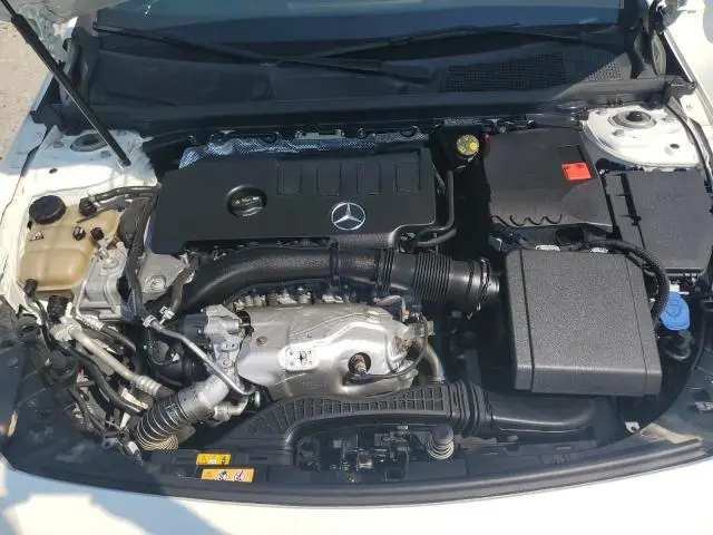 2019 MERCEDES-BENZ A 220  