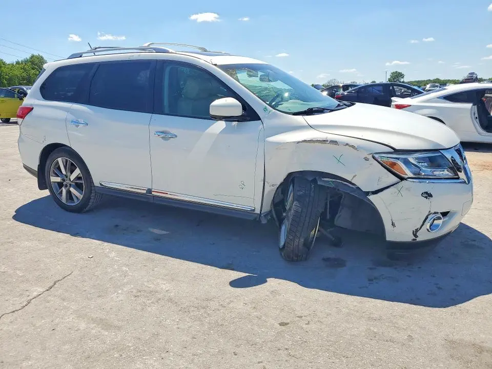 2013 NISSAN PATHFINDER S  