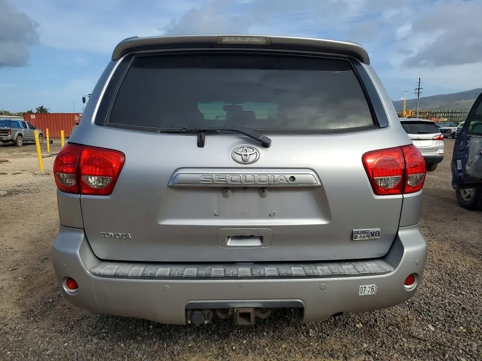 2010 TOYOTA SEQUOIA LIMITED  