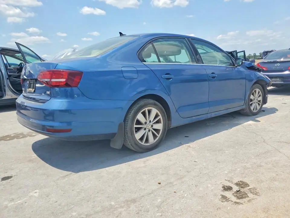 2016 VOLKSWAGEN JETTA SE  