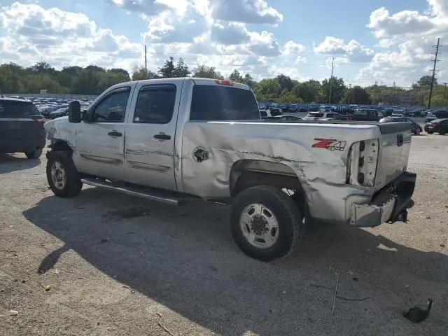 2011 GMC SIERRA K2500 SLE  