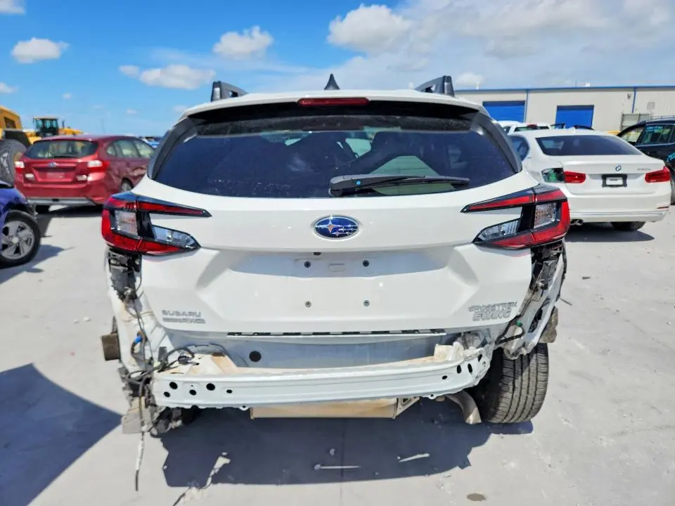 2025 SUBARU CROSSTREK LIMITED  