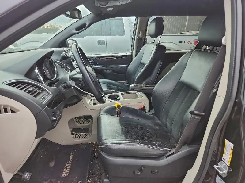 2017 DODGE GRAND CARAVAN SXT  