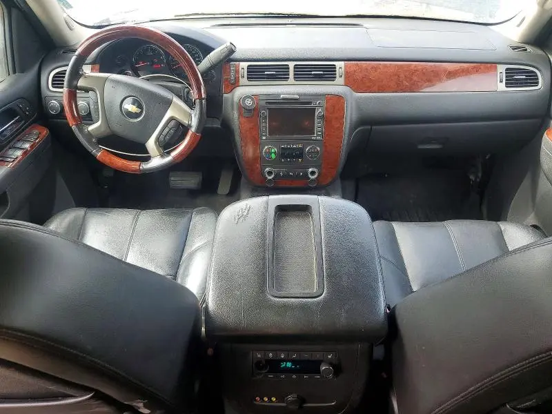 2011 CHEVROLET TAHOE K1500 LT  