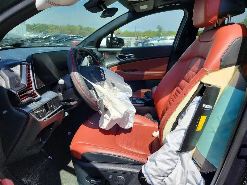 2023 KIA SPORTAGE SX  