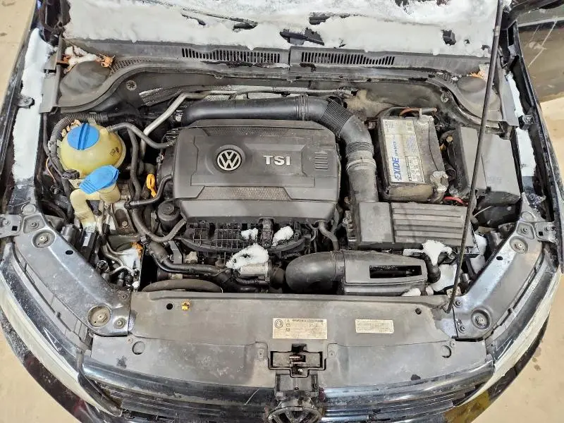 2015 VOLKSWAGEN JETTA SE  