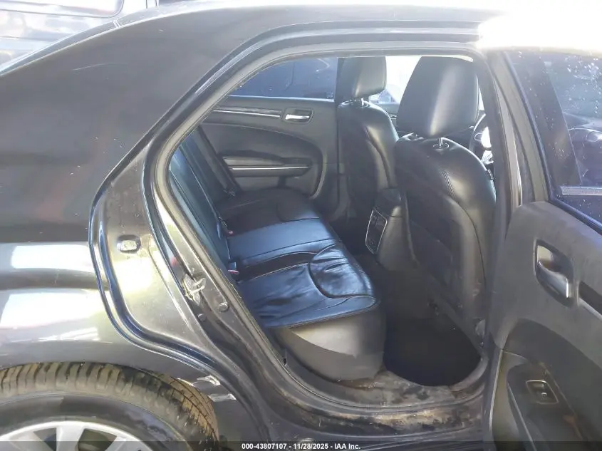 2015 CHRYSLER 300 LIMITED