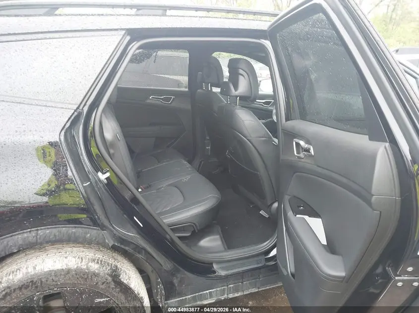 2025 KIA SPORTAGE X-LINE