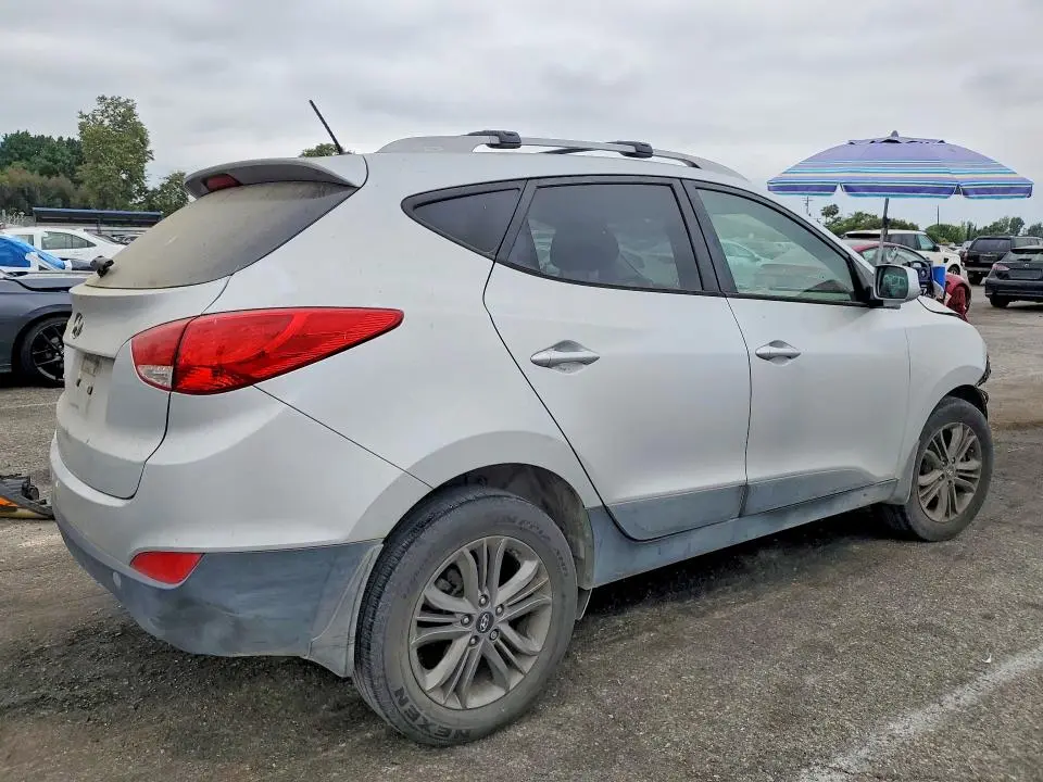 2014 HYUNDAI TUCSON SE  