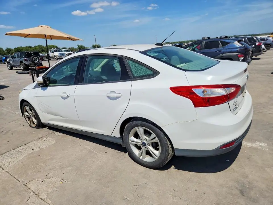 2014 FORD FOCUS SE  