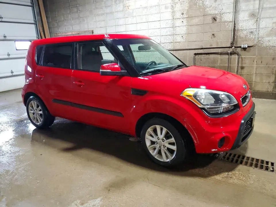 2012 KIA SOUL +  