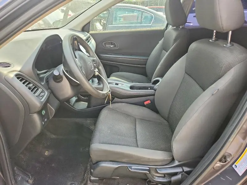2019 HONDA HR-V LX  