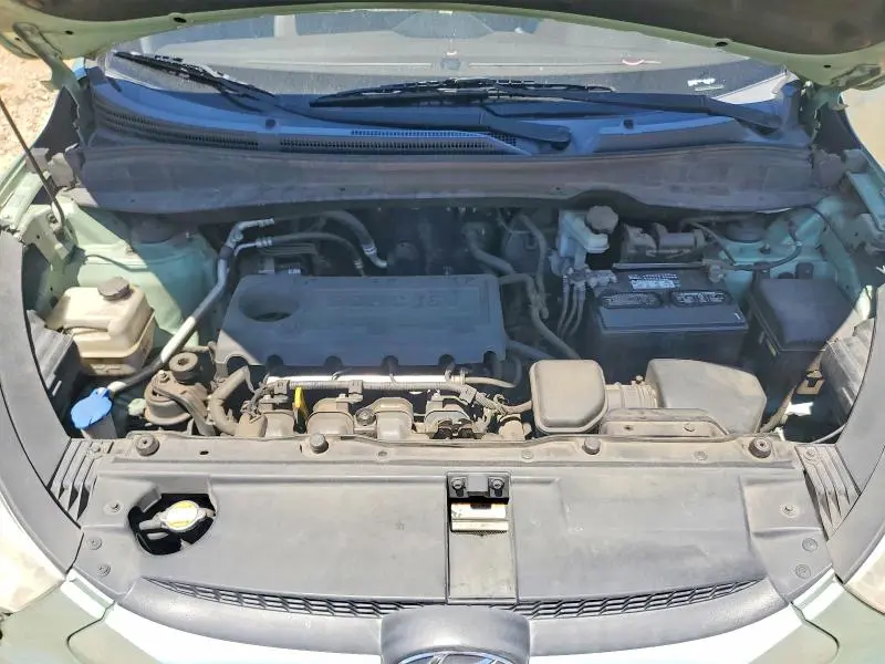 2011 HYUNDAI TUCSON GLS  