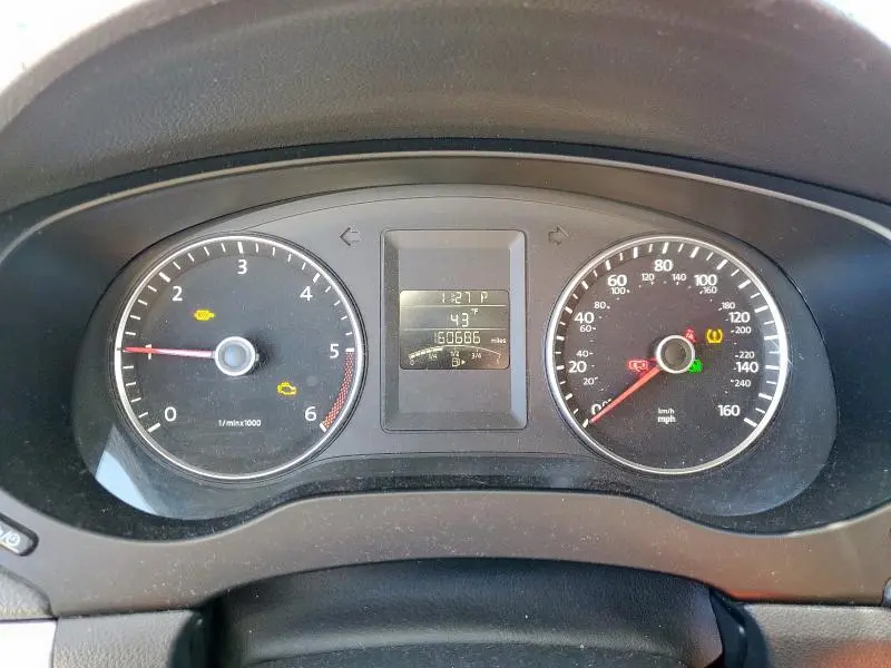 2012 VOLKSWAGEN JETTA TDI  