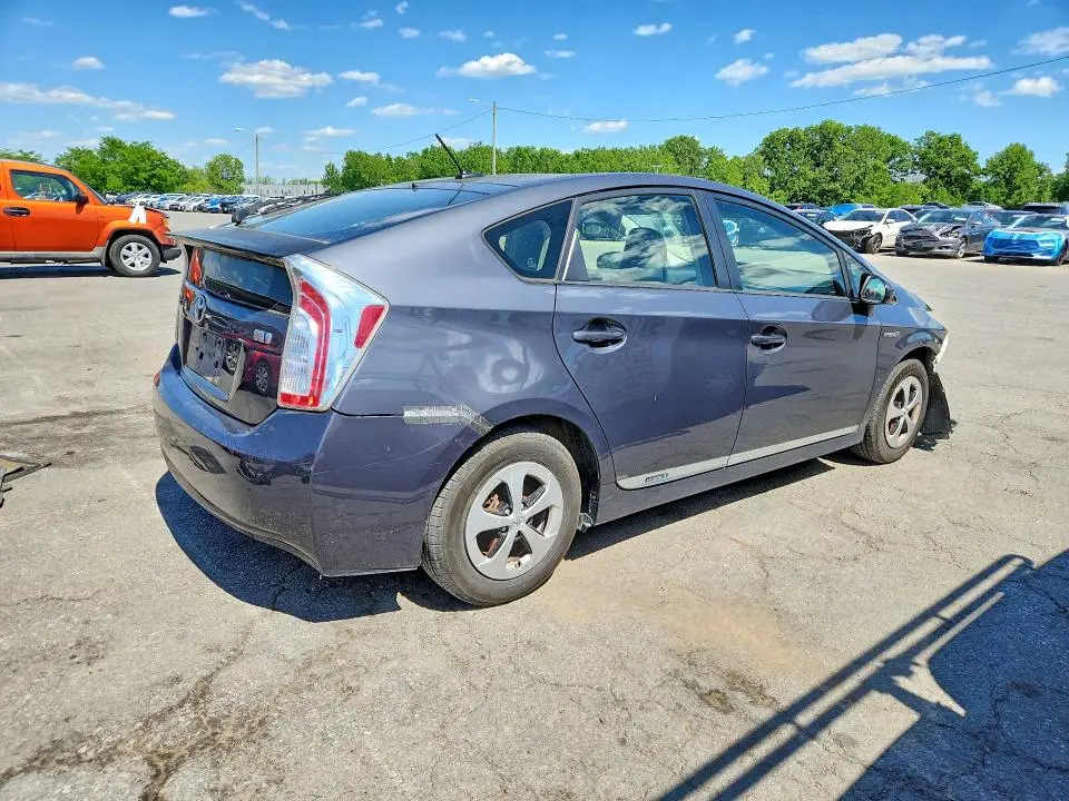 2013 TOYOTA PRIUS FOUR  