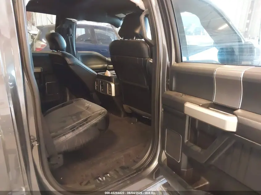 2016 FORD F-150 LARIAT