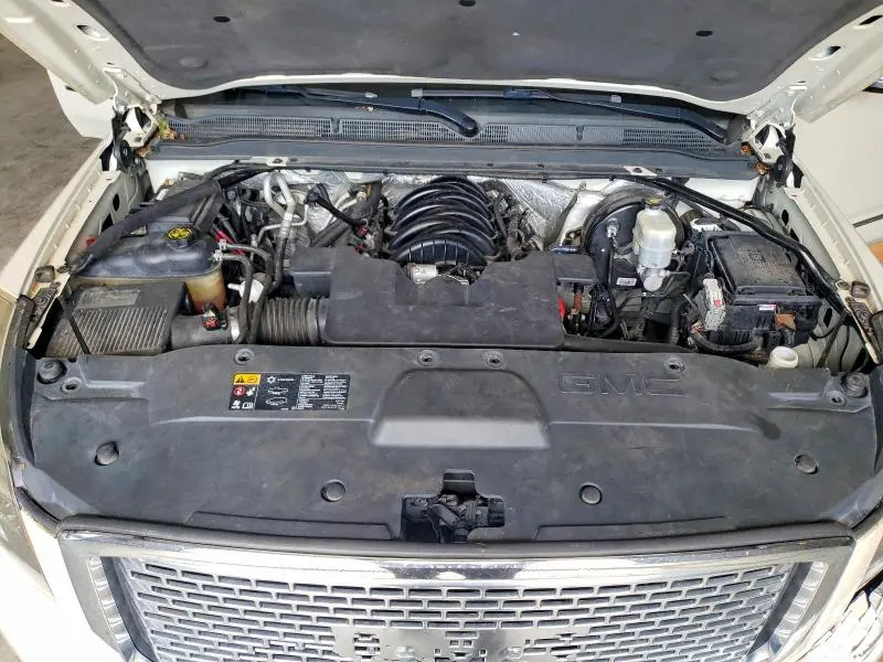 2015 GMC YUKON XL DENALI  