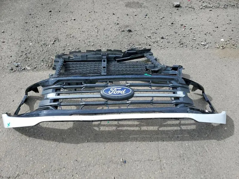 2024 FORD F150 XLT  