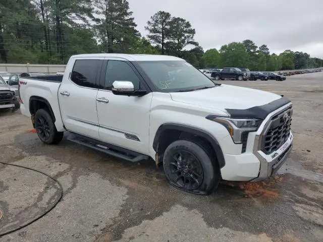 2023 TOYOTA TUNDRA CREWMAX PLATINUM  