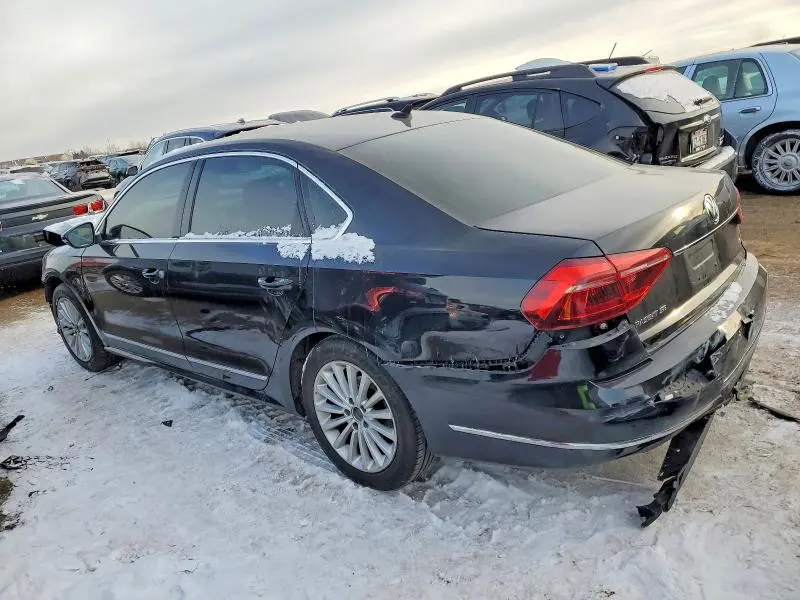 2017 VOLKSWAGEN PASSAT SE  
