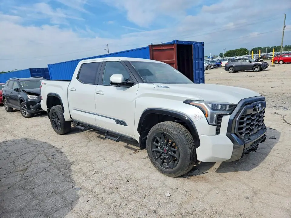 2025 TOYOTA TUNDRA PLATINUM HV  
