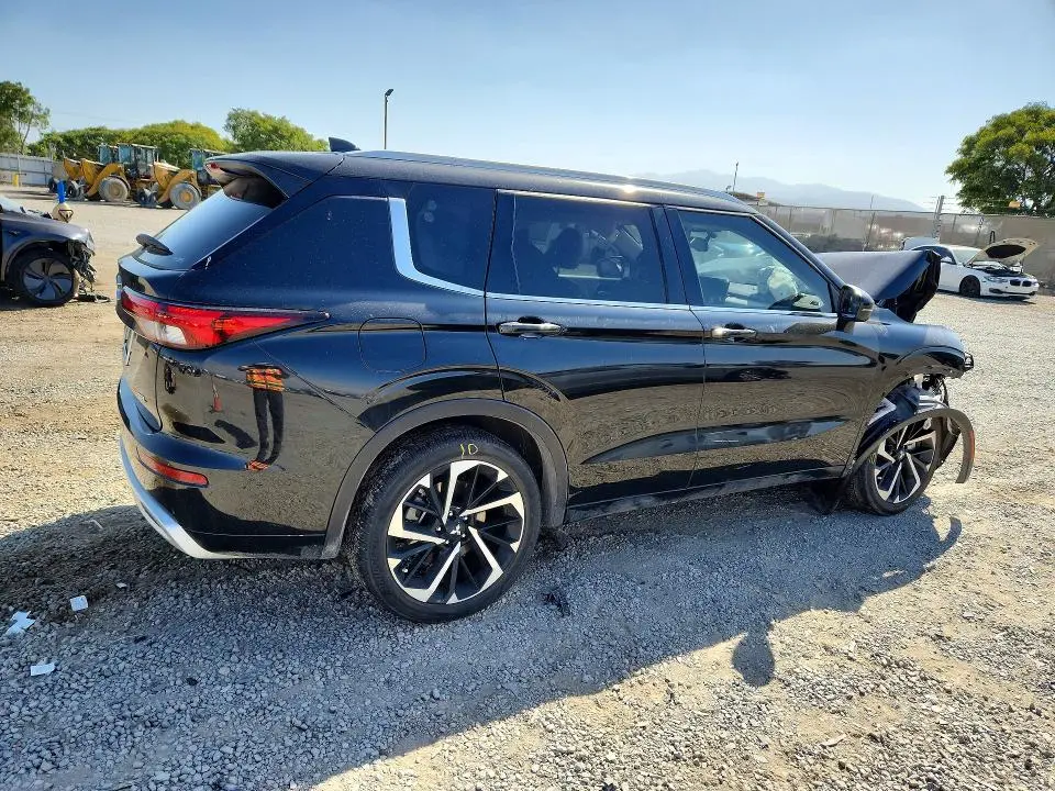 2024 MITSUBISHI OUTLANDER SEL  