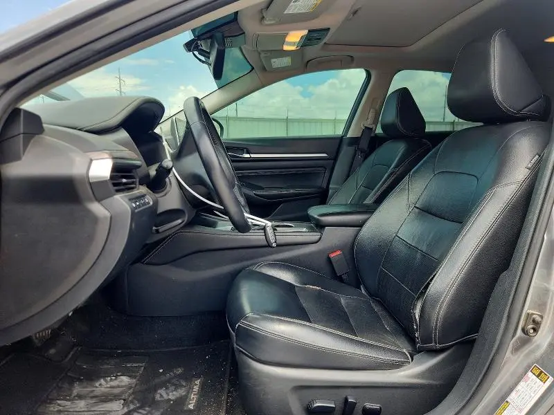2019 NISSAN ALTIMA SL  