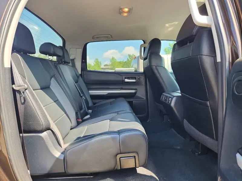 2018 TOYOTA TUNDRA CREWMAX LIMITED  