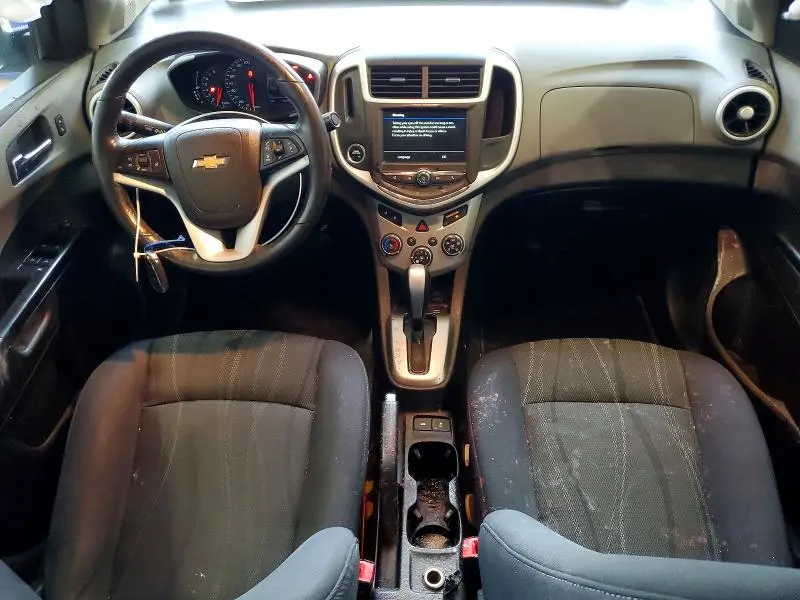 2019 CHEVROLET SONIC LT  