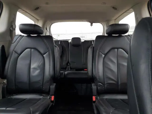 2017 CHRYSLER PACIFICA TOURING L  