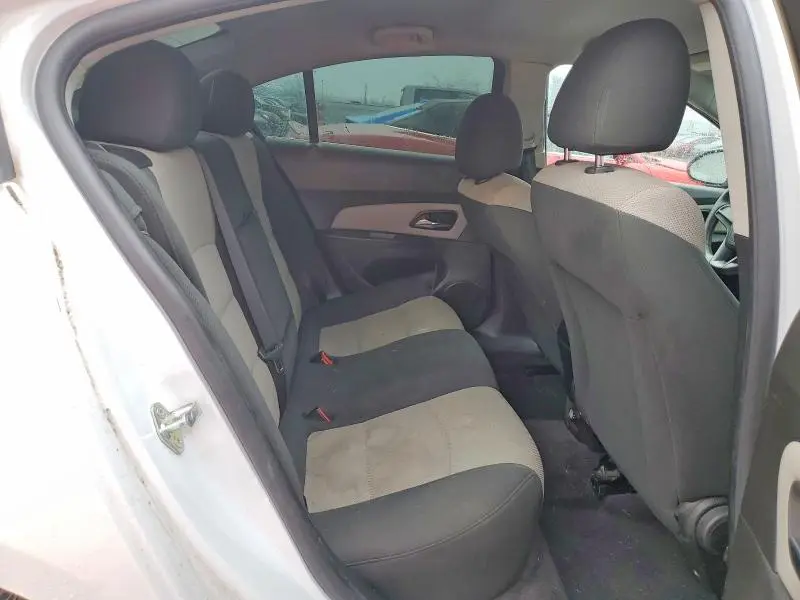 2012 CHEVROLET CRUZE LS  