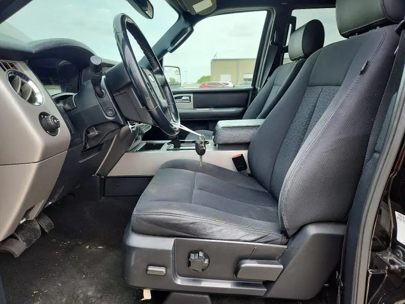 2017 FORD EXPEDITION EL XLT  