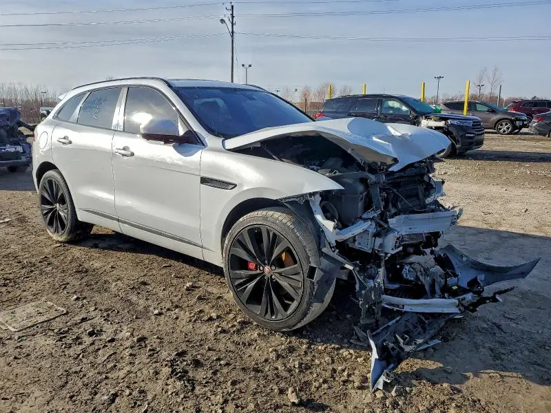 2017 JAGUAR F-PACE S  