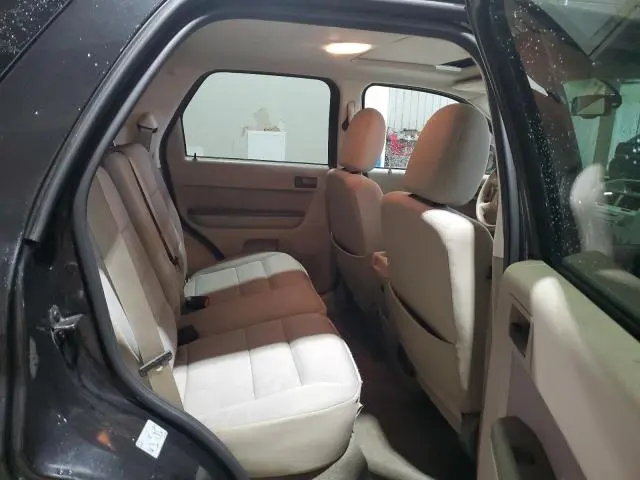 2011 FORD ESCAPE XLT  