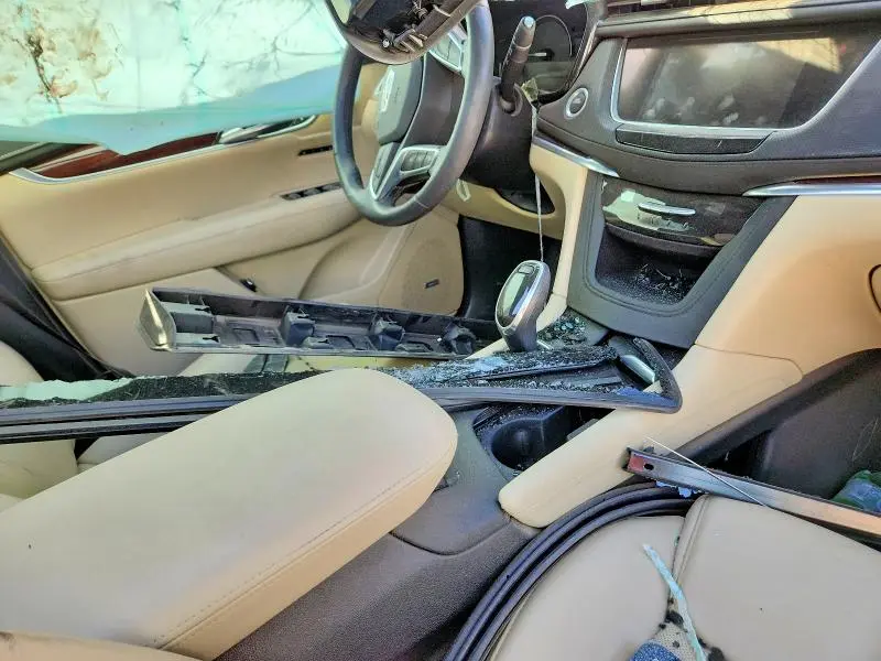 2018 CADILLAC XT5 LUXURY  