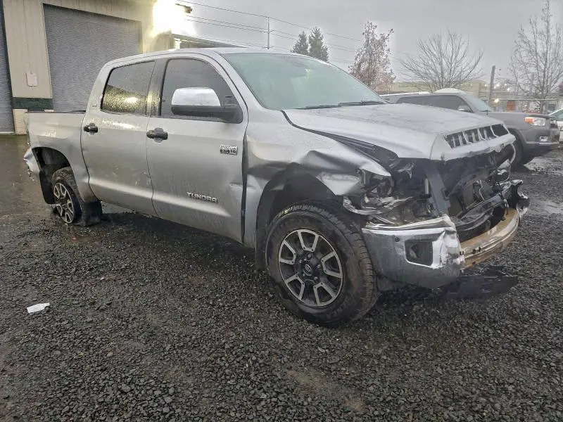 2021 TOYOTA TUNDRA CREWMAX SR5  