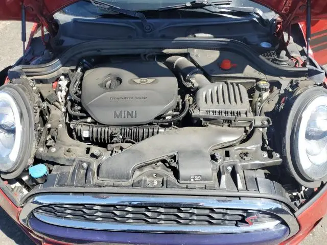 2018 MINI COOPER S  